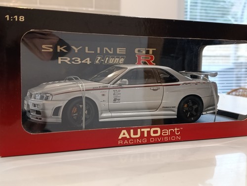 Autoart nissan skyline - 1:18,