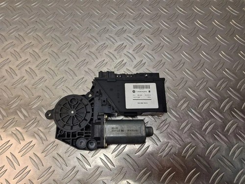 Touareg 7p5 window - vw,