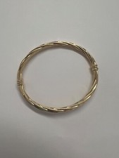 9ct Yellow Gold Twist Bangle - Hinged - 7" - 4.2 grams - Fully Hallmarked