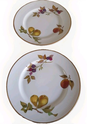 Two royal worcester evesham - 2,