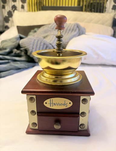 Harrods manual hand crank - harrods,