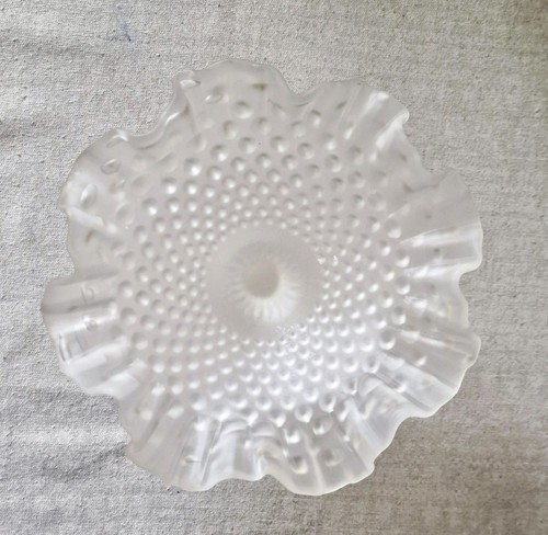 Fenton glass ruffle - fenton,