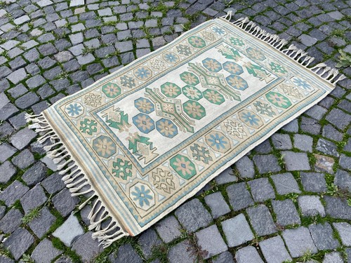 Wool rug area vintage - wool, rug,