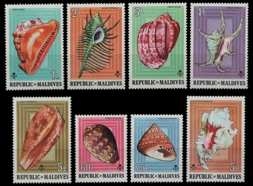 Maldives 1975 no - -, 551-558