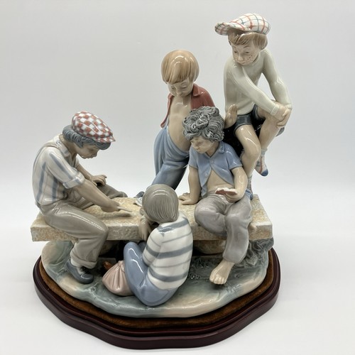 Lladro nao 7084 five boys - 7084,