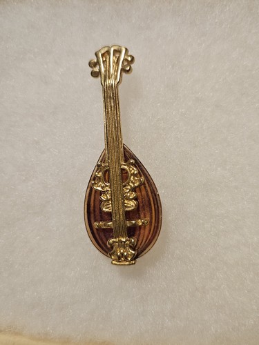 Avon amber lucite celluloid - avon,