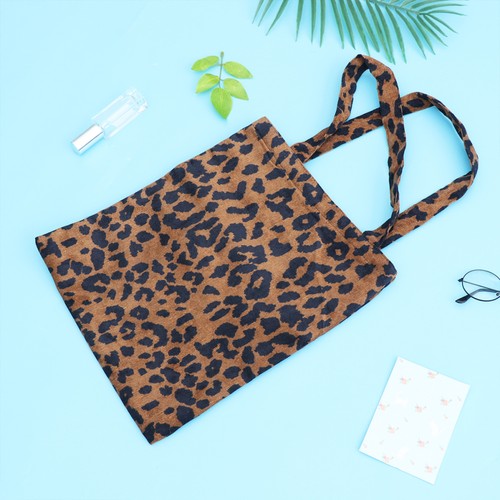 Leopard print hand - leopard,