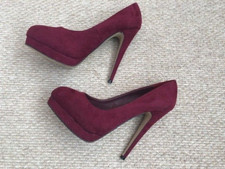 Timeless High Heel Platform Shoes Size UK 6 EU 39 Raspberry Faux Suede bnwob