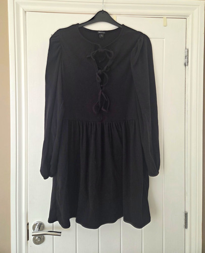 Boohoo black ribbed smock - black,