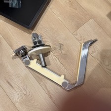 Humanscale M2 monitor arm