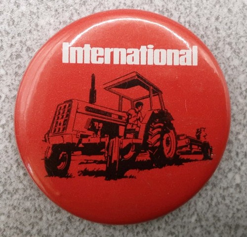 Vintage international tractor - vintage,