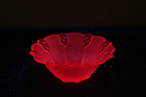 Vintage selenium glass small - a,