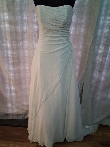 Wedding dress size ivory - wedding,