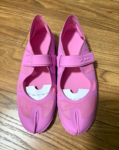 Nike skims women pink - nike, women’s
