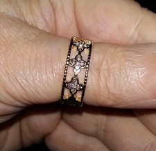 9ct gold diamond ring - diamond,