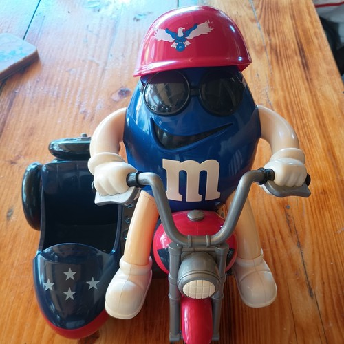 Red white blue - m&m’s,