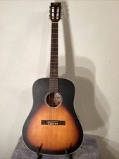 Guitar Electro Acoustic Solid Top Vintage V440/660 rrp £350 pr £125