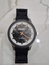 Men Superdry Watch/BRAND NEW)
