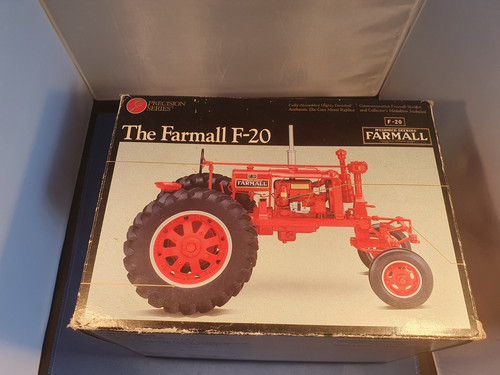 Ertl the farmall - farmall, f-20