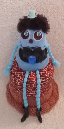Knitted toilet roll - knitted,