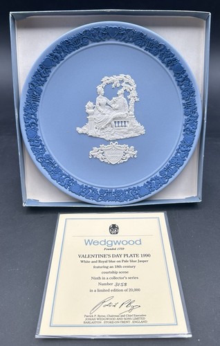 Wedgwood jasperware blue white - wedgwood,