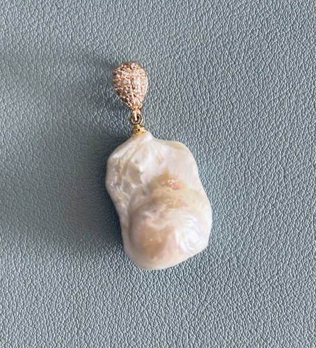 Large baroque pearl - pearl, pendant