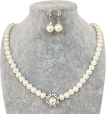 Ladies Faux Pearl Diamante