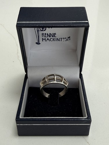 Stunning carrick rennie - carrick,