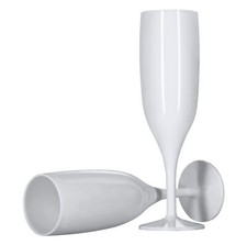 12 x White Champagne Flutes