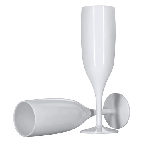White champagne flutes - x,