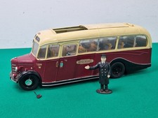 Sunstar Original Classics 1:24 British Railways Bedford OB Coach with Figure A/F