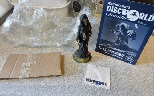 Pratchett discworld clarecraft - pratchett,