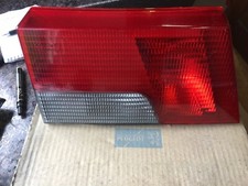 GENUINE PEUGEOT 405 ESTATE REAR LEFT N/S LIGHT LAMP 1989 - 96 MODELS 635071