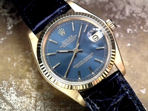 Beautiful 1979 18ct yellow - beautiful,