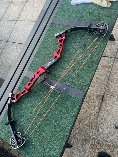 Bowtech 2006 old glory - old,