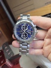 Seiko analogue quartz solar - quartz,