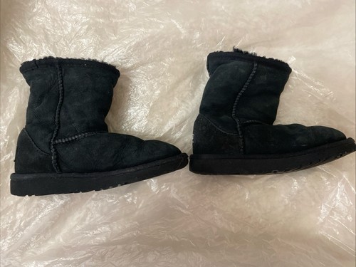 Ugg australia black boots - australia,