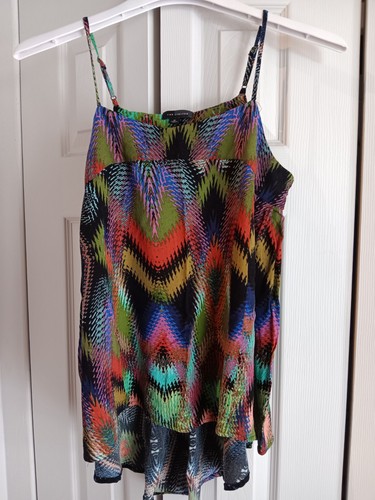 The limited woman tank flowy - woman's,