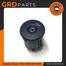 Genuine Nissan Micra Note Juke Qashqai AUX In Socket Audio Input 28023ZP80A