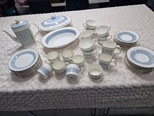Royal Doulton Counterpoint Dinner Service Set.