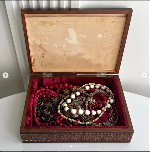 Handcrafted wooden box - ., made