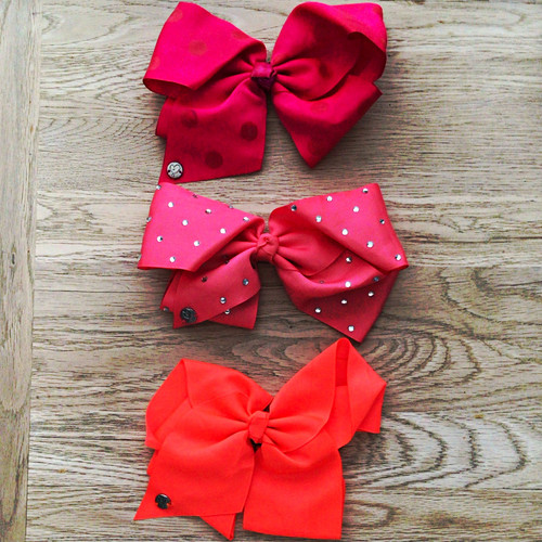 Pack large jojo - bows,