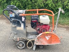 Floor road saw Belle 450