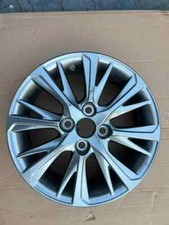 GENUINE TOYOTA YARIS MK3 15