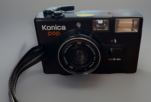 Black konica pop - konica,