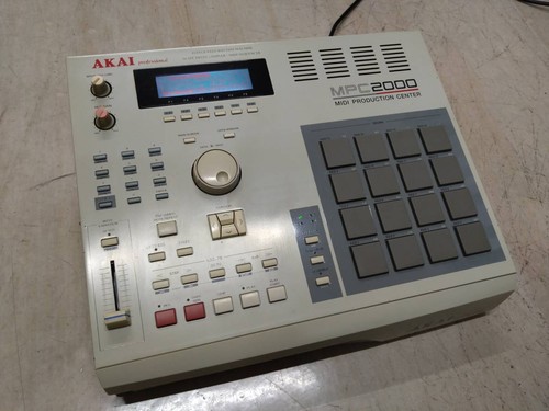 Akai professional mpc2000 - akai,
