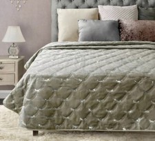 INTIMATES Crushed Velvet Sparkle Sequin Bed Runner Sofa Throw Cover 95 x 200 cm