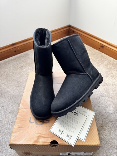 Genuine ugg boots essential - genuine, w