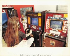 1991 Press Photo Angela Gates