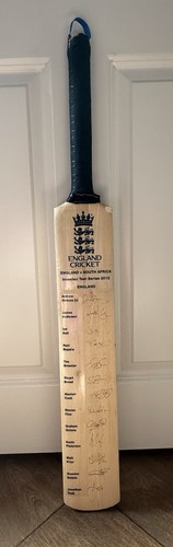 England cricket signed - cricket,